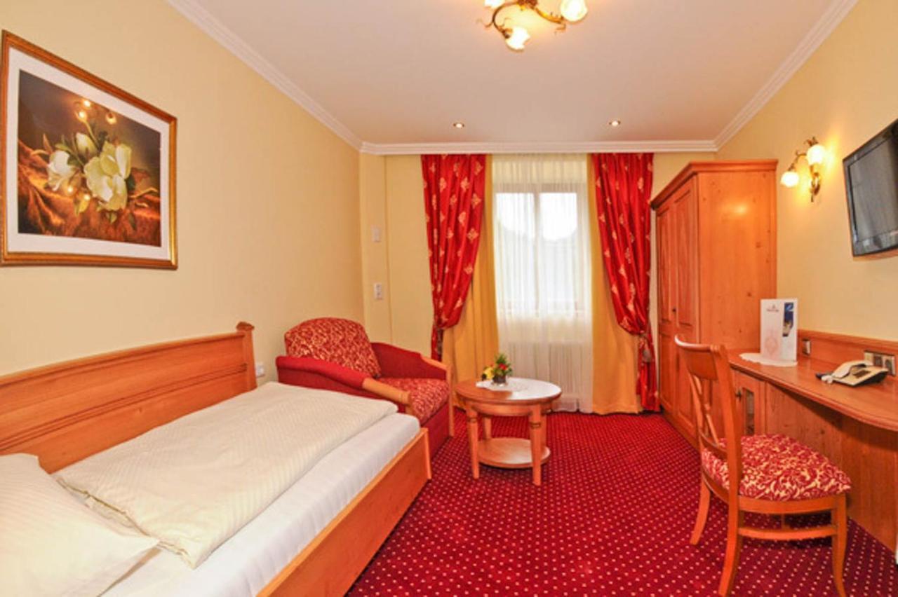 Ferienhotel Gasthof Zur Post Унтертауэрн Экстерьер фото
